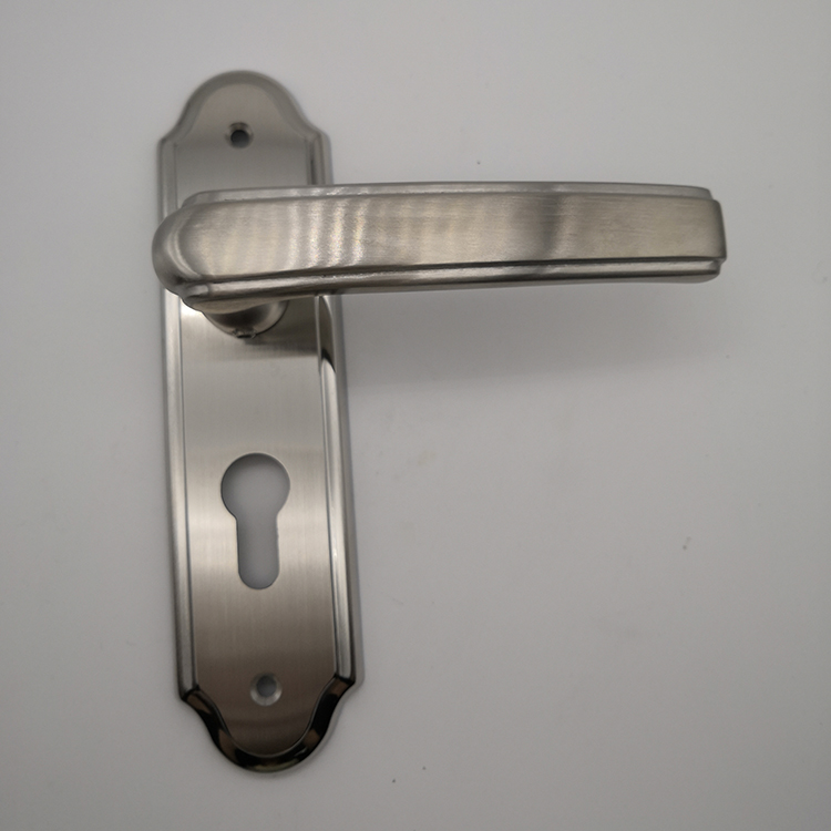 Accesorios de hardware Seguridad Puerta de entrada de seguridad Tiradores de puerta de acero inoxidable con placa